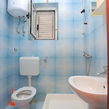 By The Sea Gradac, Makarska - 18151 Apartment *