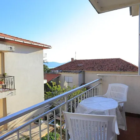Apartment By The Sea Gradac, Makarska - 18151 *