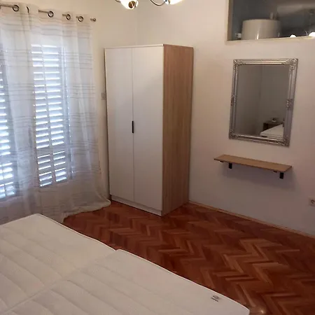 By The Sea Gradac, Makarska - 18151 Apartment *
